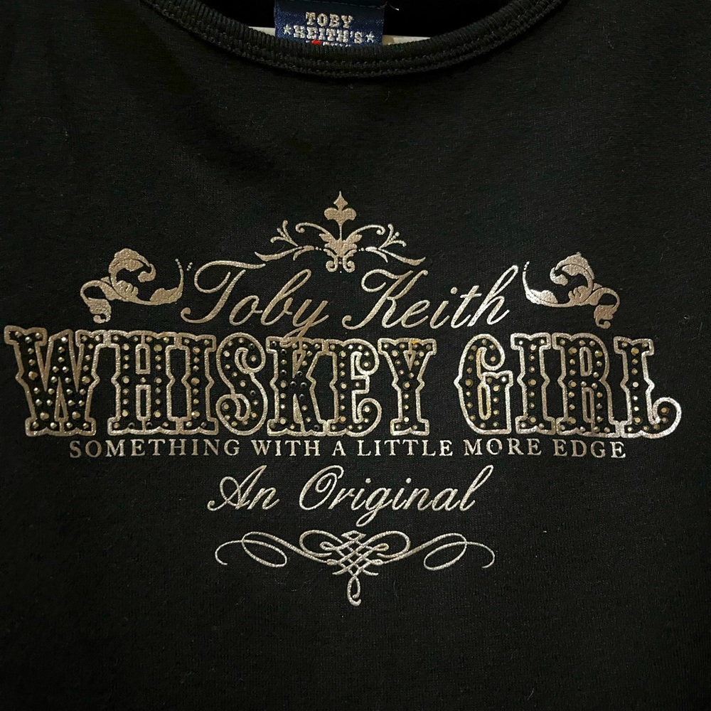 Toby Keith NWT tee - M